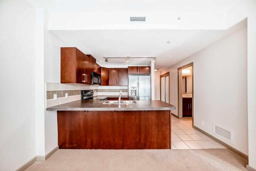 Photo of 210 15 Avenue SE #502, Calgary, AB T2G 0B5 (MLS # A2303621)