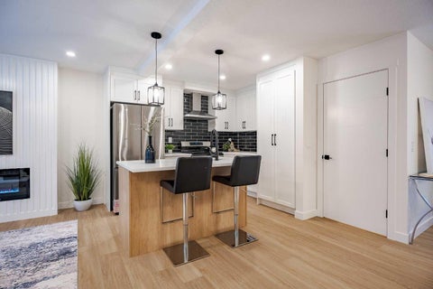Photo of 451 Arlington Drive SE, Calgary, AB T2H 1S4 (MLS # A2307081)