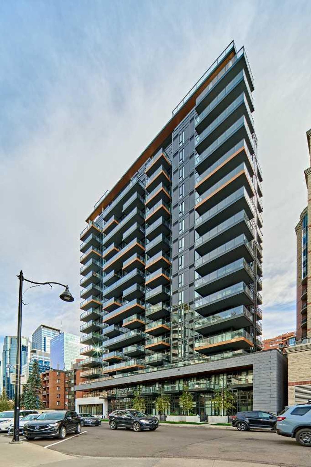 Photo of 730 2 Avenue SW #1201, Calgary, AB T2P 1R8 (MLS # A2275877)