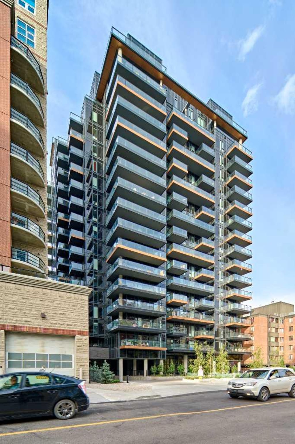 Photo of 730 2 Avenue SW #1201, Calgary, AB T2P 1R8 (MLS # A2275877)