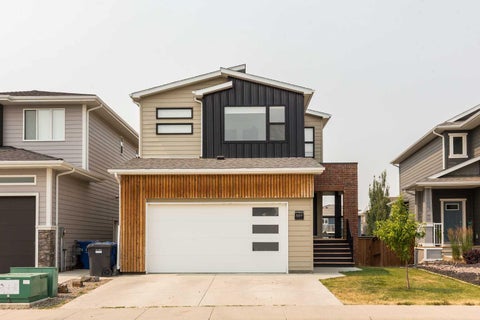 Photo of 889 Atlantic Cove W, Lethbridge, AB T1J 5M4 (MLS # A2332581)