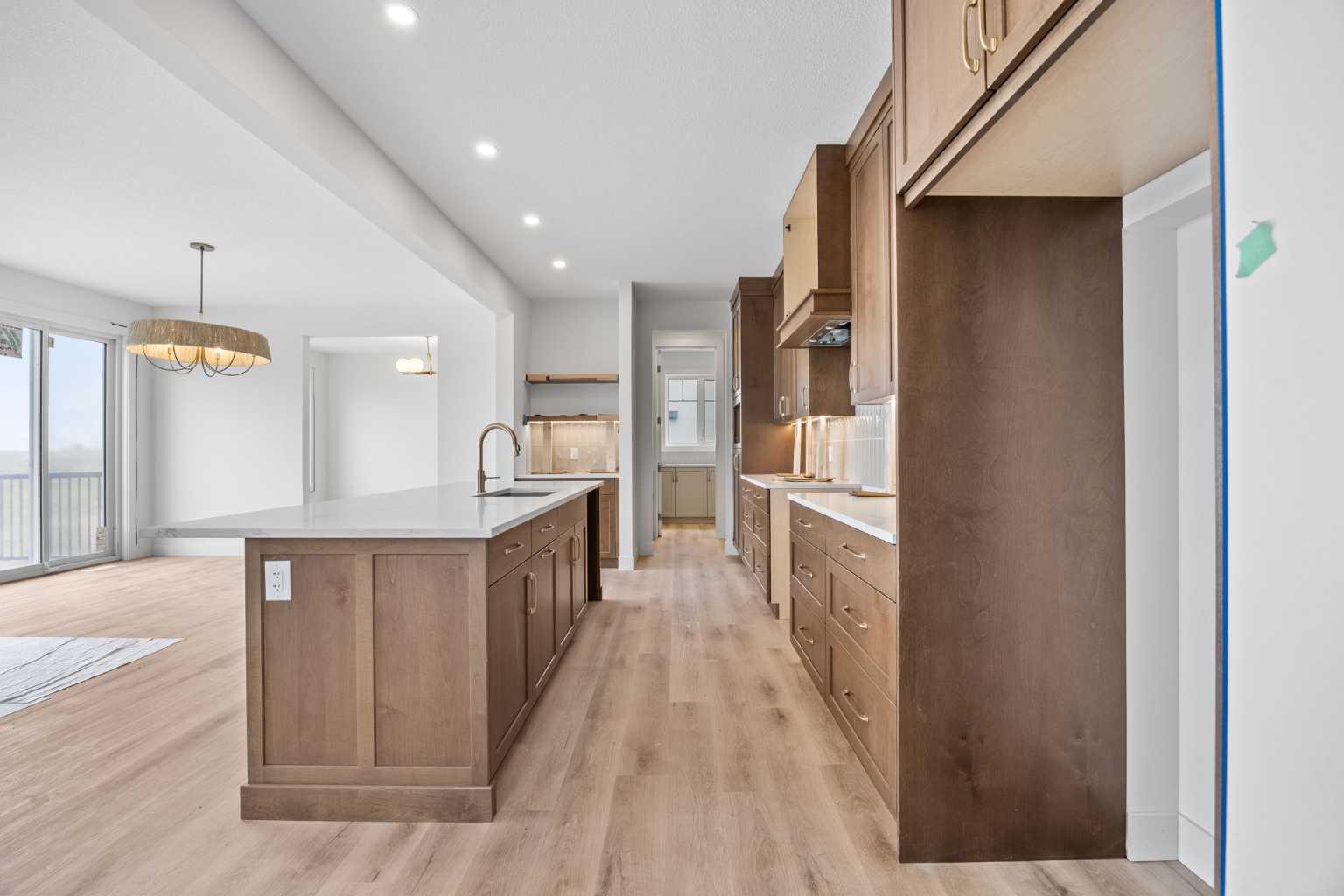460 Discovery Place SW