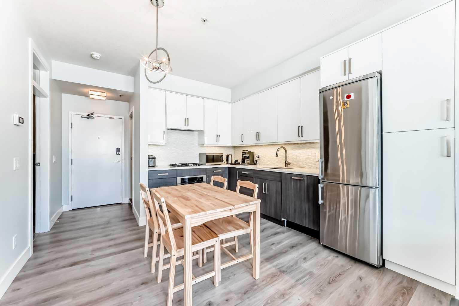 1521 26 Avenue SW 105