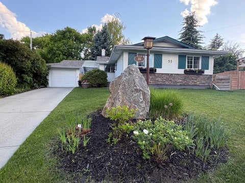 Photo of 55 Kelvin Place SW, Calgary, AB T2V 2L2 (MLS # A2309252)