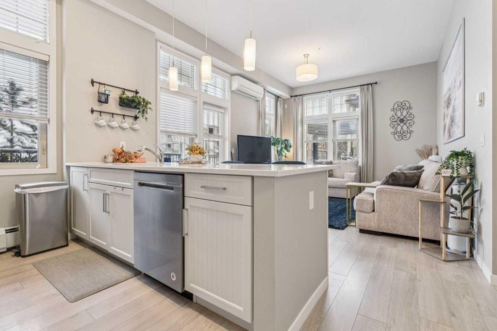 Photo of 10 Mahogany Mews SE #115, Calgary, AB T3M 2R1 (MLS # A2277684)