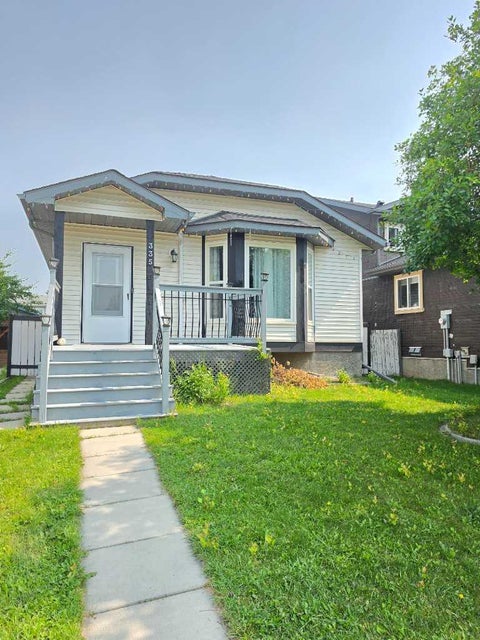 Photo of 335 Covington Bay NE, Calgary, AB T3K 4G1 (MLS # A2331295)