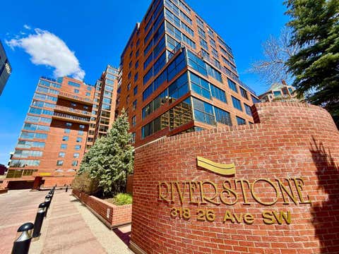 Photo of 318 26 Avenue SW #302, Calgary, AB T2S 2T9 (MLS # A2302064)