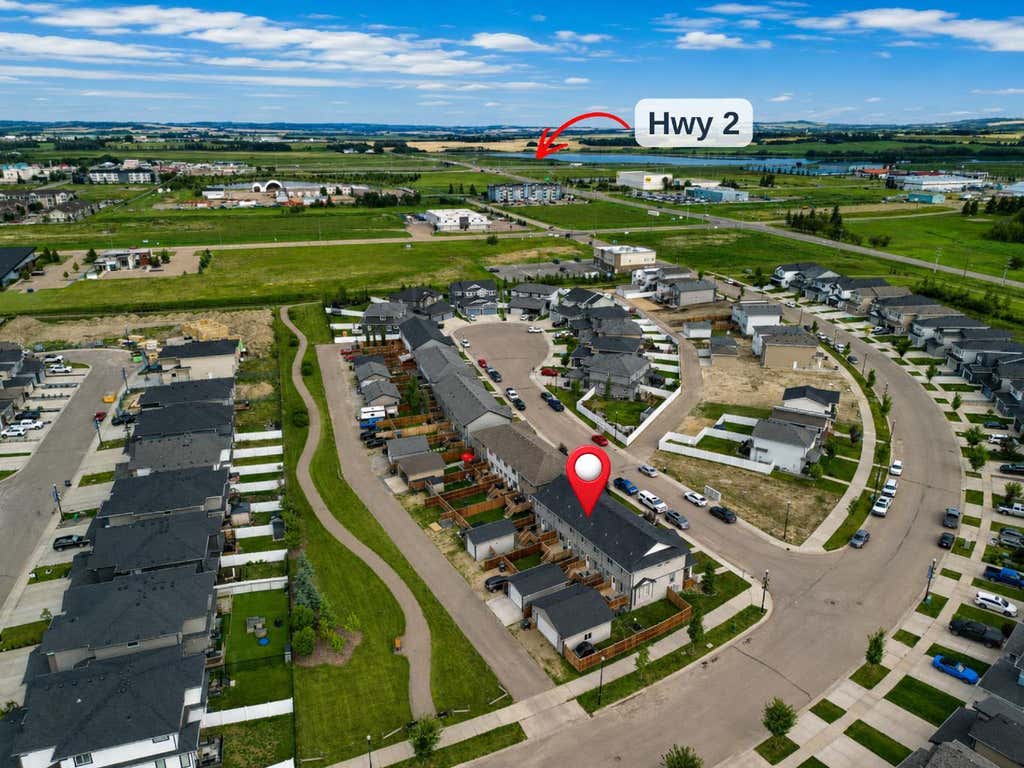 Photo of 6 Latoria Court, Rural Red Deer County, AB T4E 3B8 (MLS # A2338571)