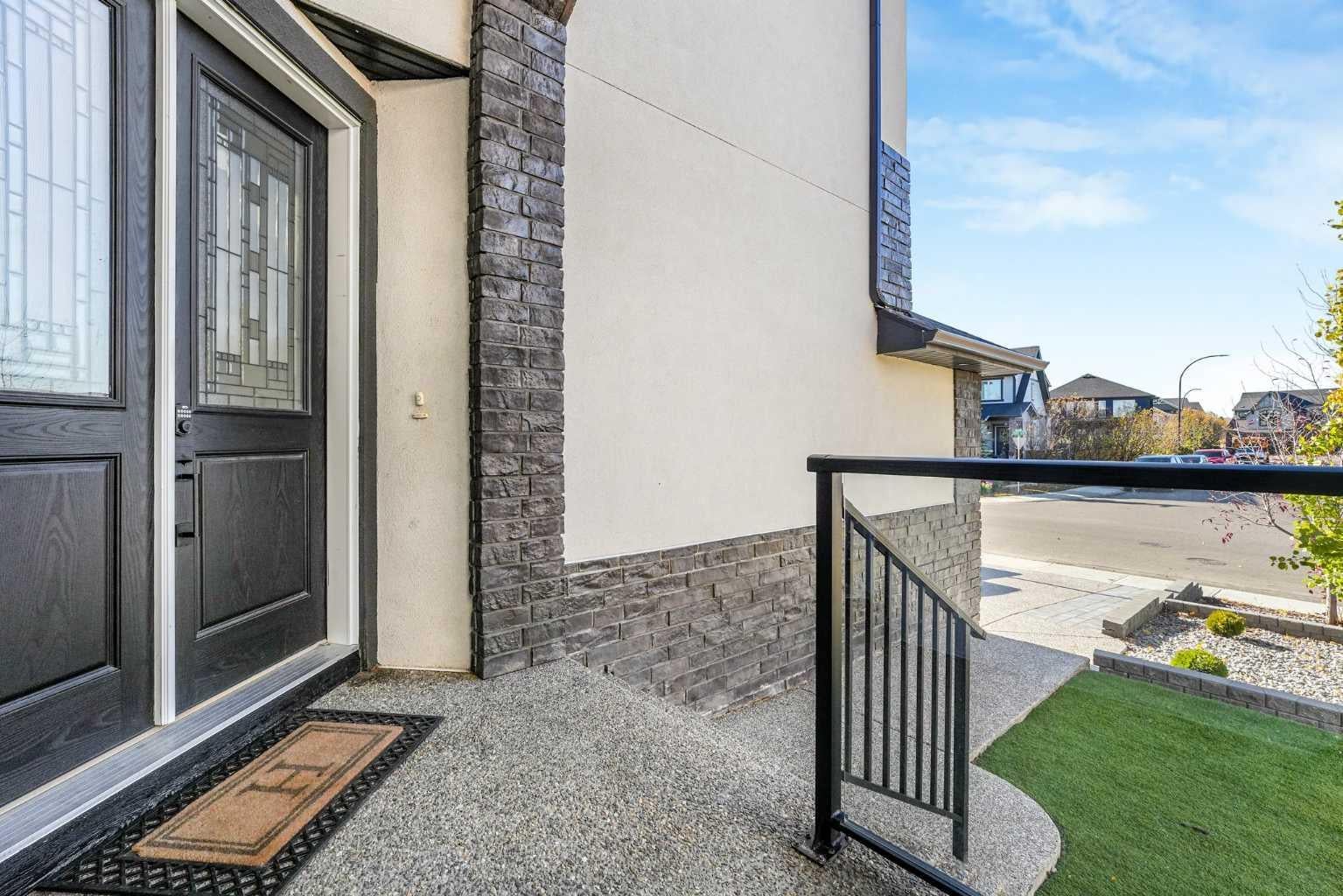 456 Legacy Boulevard SE