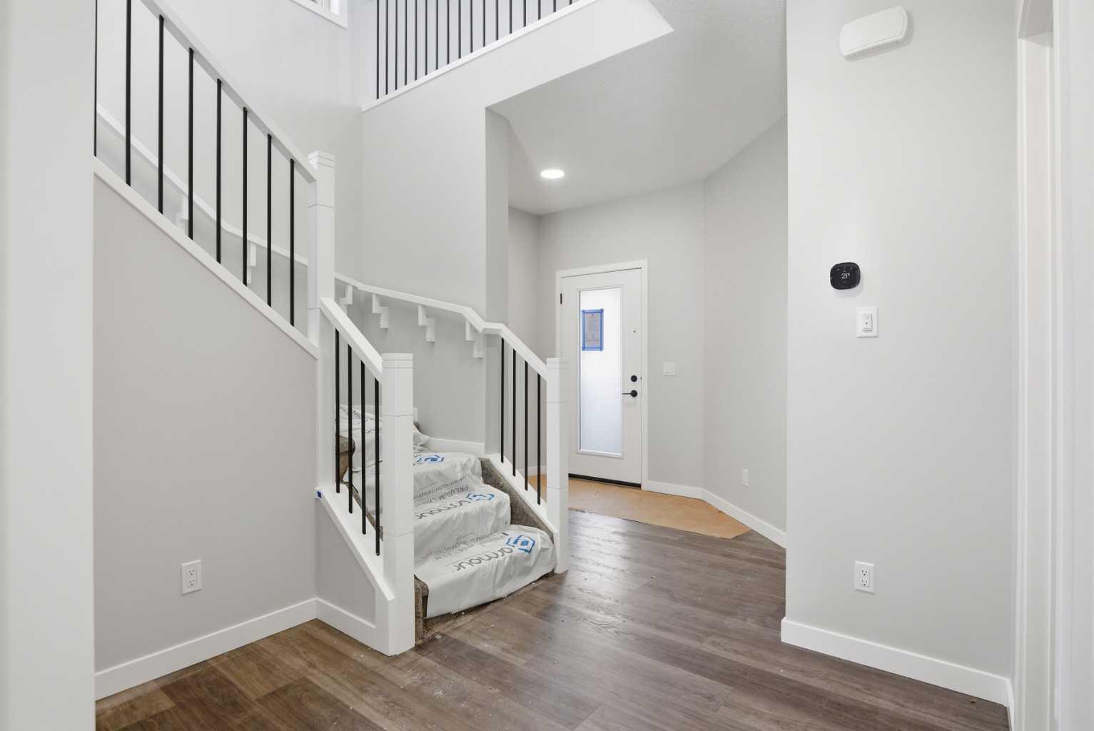 119 Chinook Winds Manor SW