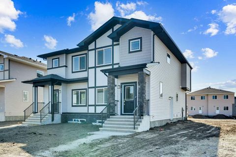 21 Cornerbrook Lane NE Calgary AB T3N 2H1