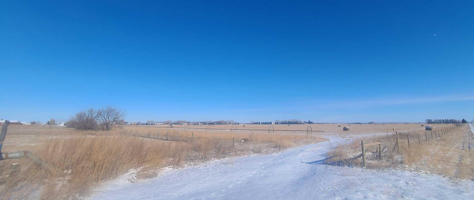 24 213032 Twp Rd. 94