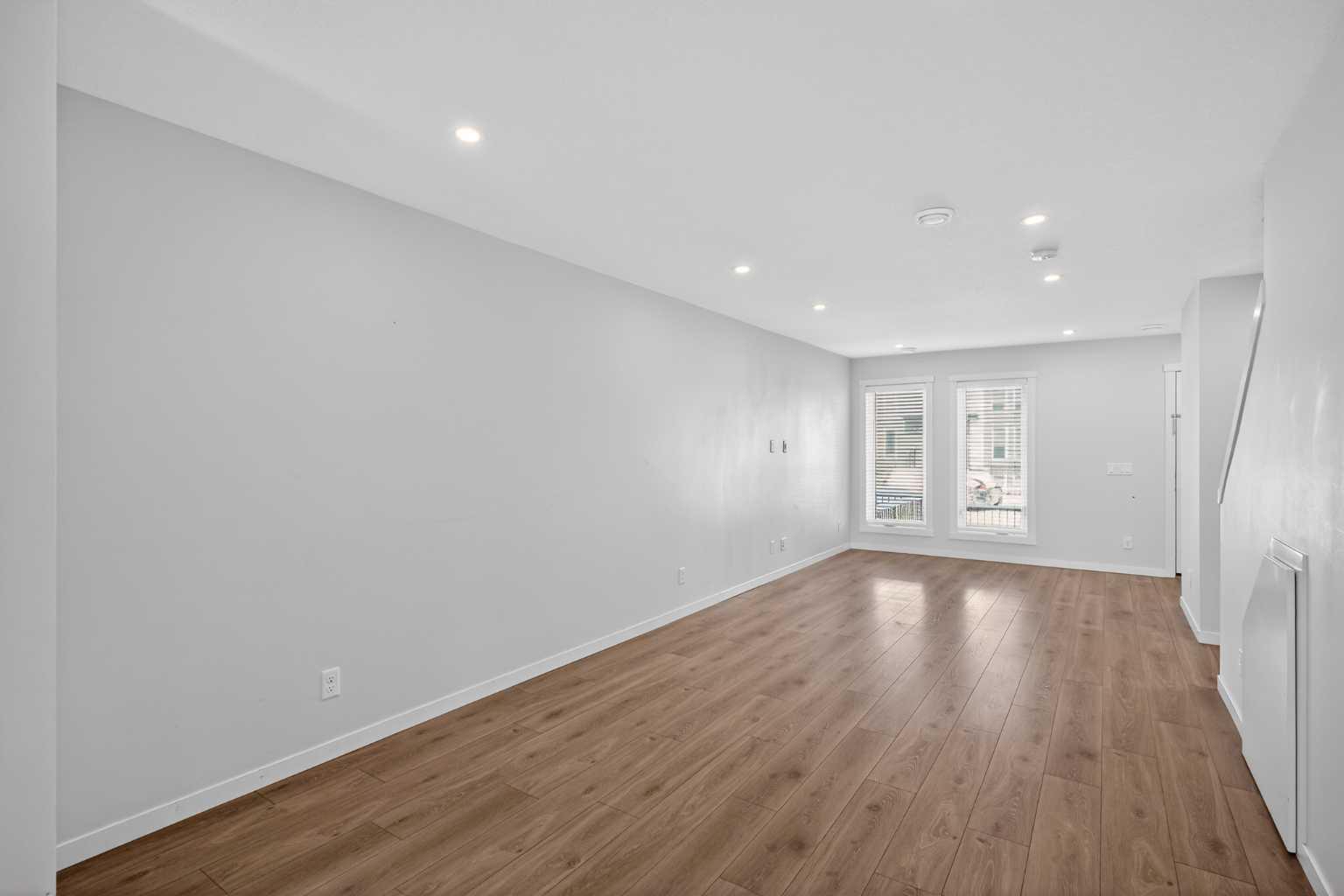 338 Seton Circle SE 306