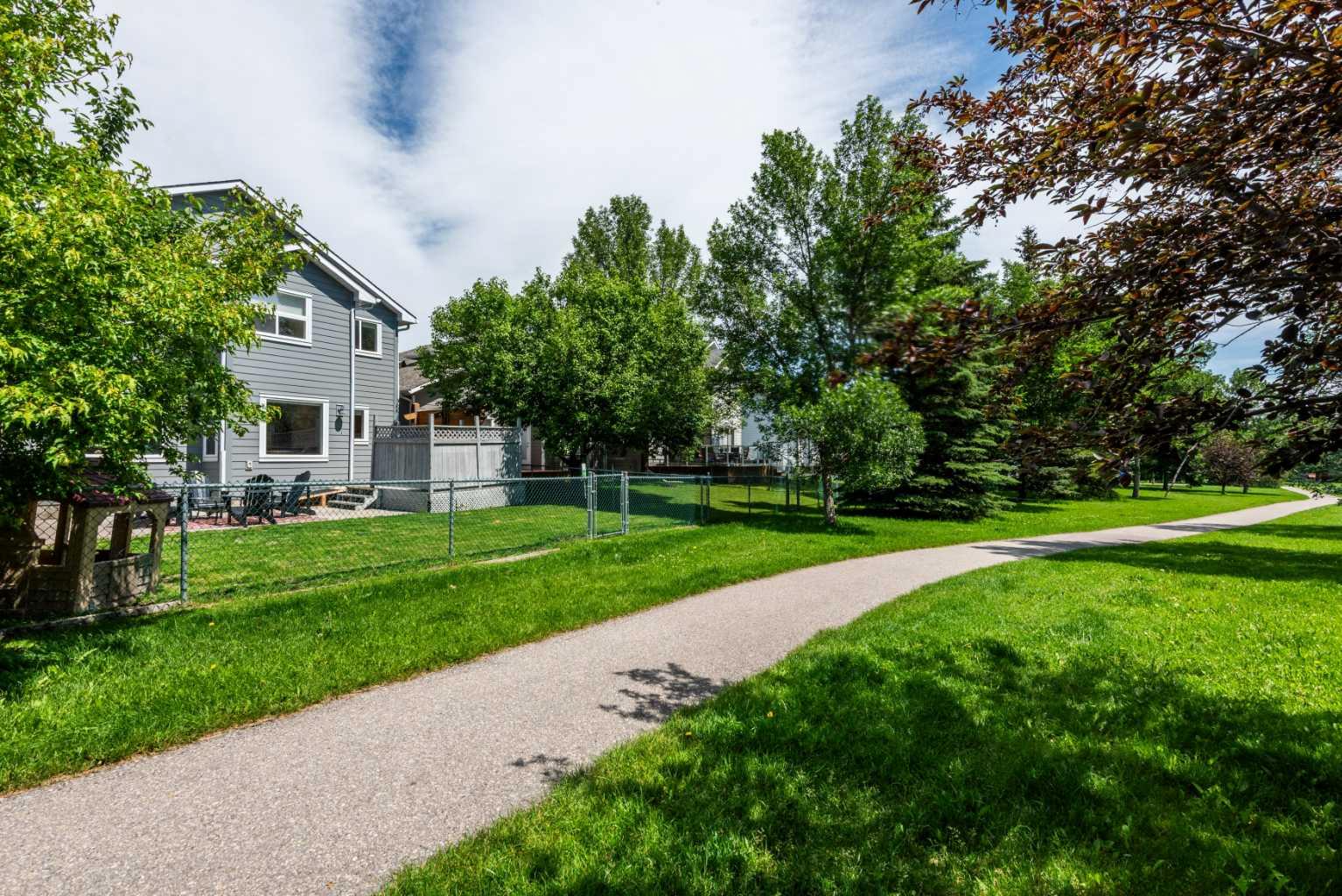 105 Chaparral Court SE