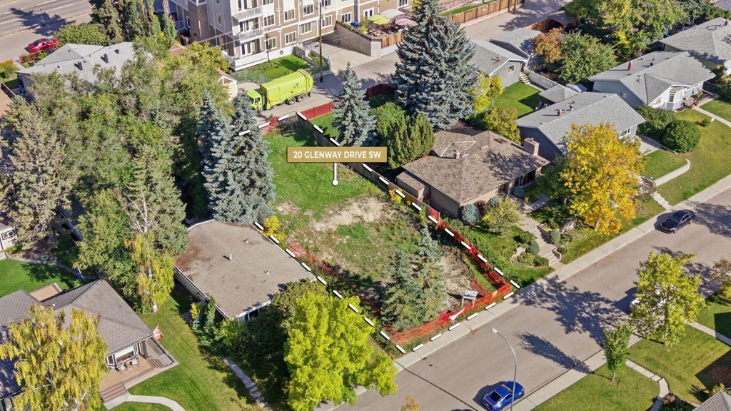 Photo of 20 Glenway Drive SW, Calgary, AB T3E 4T8 (MLS # A2347637)