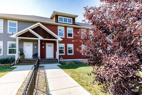 Photo of 19 Reid Court Ct, Sylvan Lake, AB T4S 0L9 (MLS # A2333260)