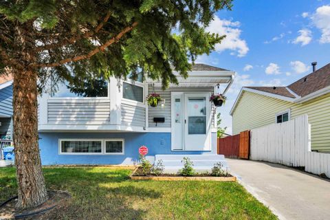 Photo of 76 Aberfoyle Close NE, Calgary, AB T2A 6S6 (MLS # A2309054)
