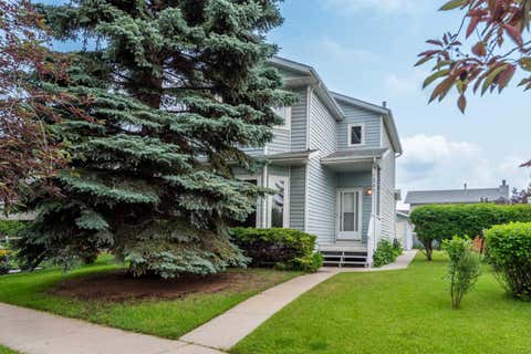 Photo of 232 Erin Woods Drive SE, Calgary, AB T2B 3B9 (MLS # A2325376)