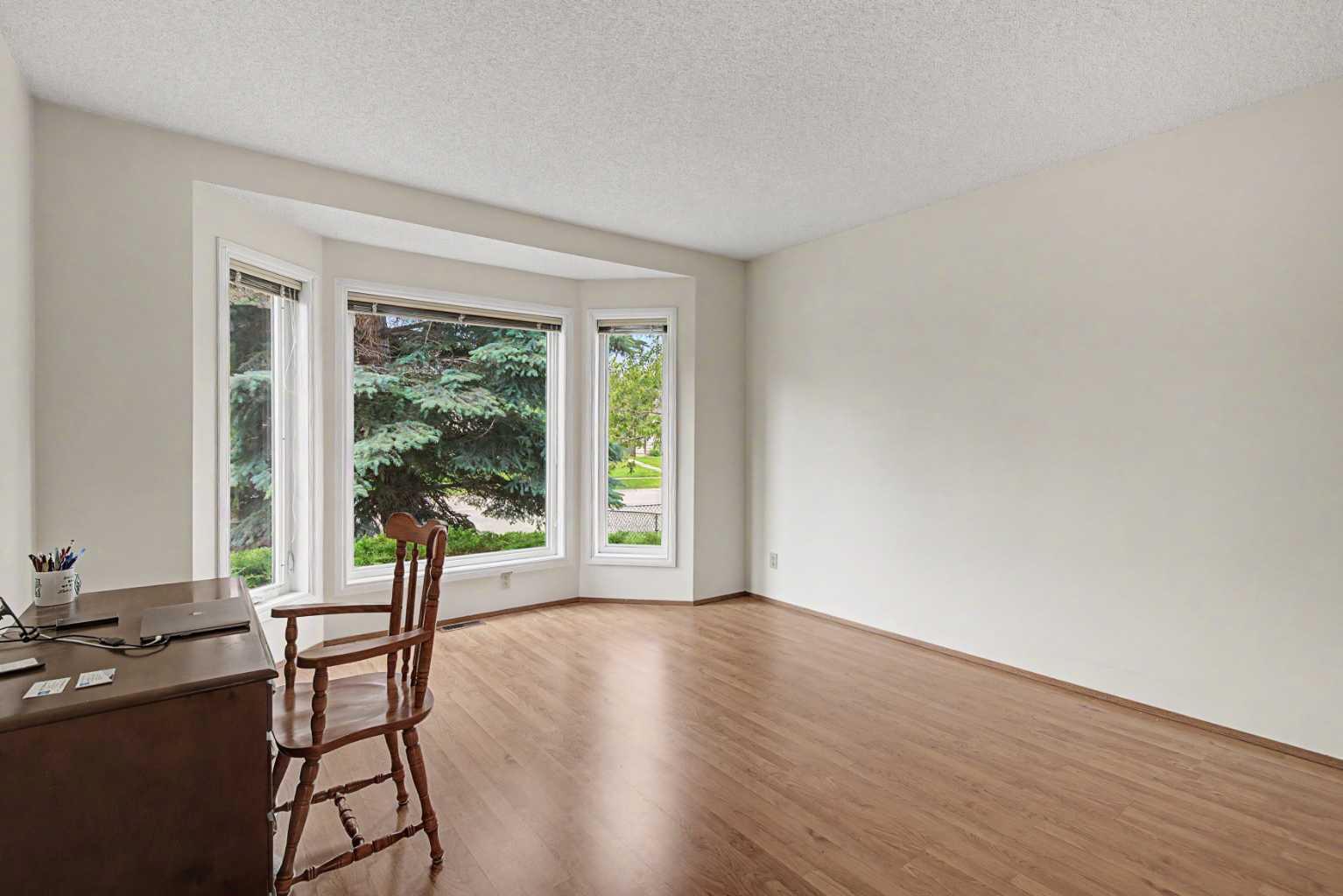 232 Erin Woods Drive SE