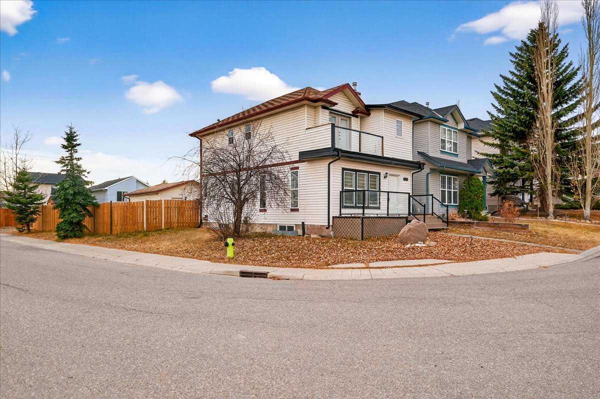 2103 Country Hills Circle NW