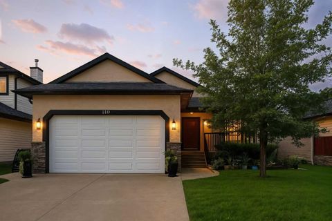 Photo of 110 West Creek Springs, Chestermere, AB T1X 1N7 (MLS # A2245041) Photo of 110 West Creek Springs, Chestermere, AB T1X 1N7 (MLS # A2245041)