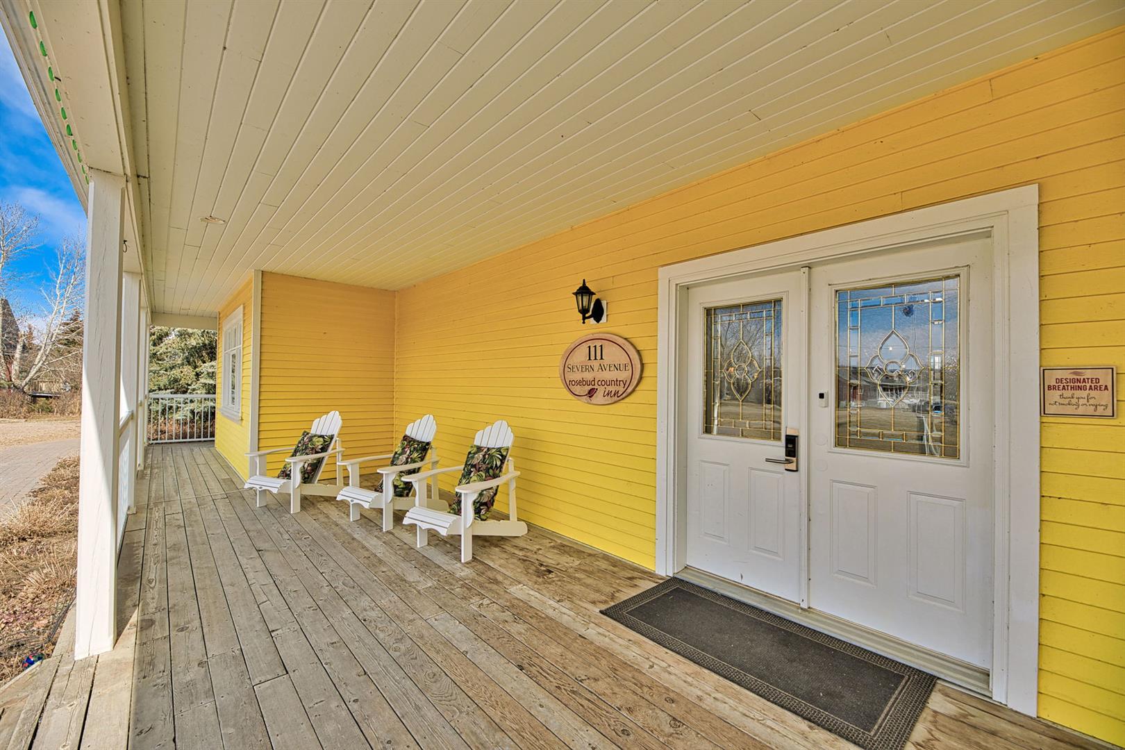 111 Severn Avenue