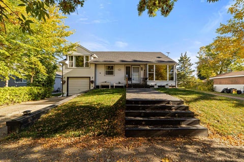 Photo of 5003 47 Avenue, Forestburg, AB T0B 1N0 (MLS # A2348667)