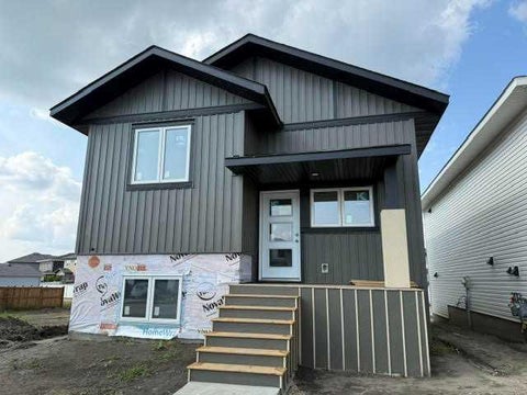 Photo of 12 Memorial Parkway, Rural Red Deer County, AB T4E 3B7 (MLS # A2326702)