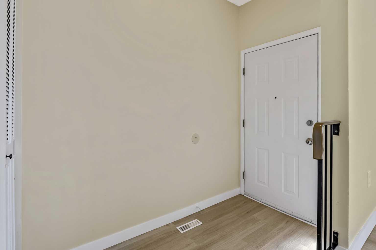 27 Aberdare Crescent NE