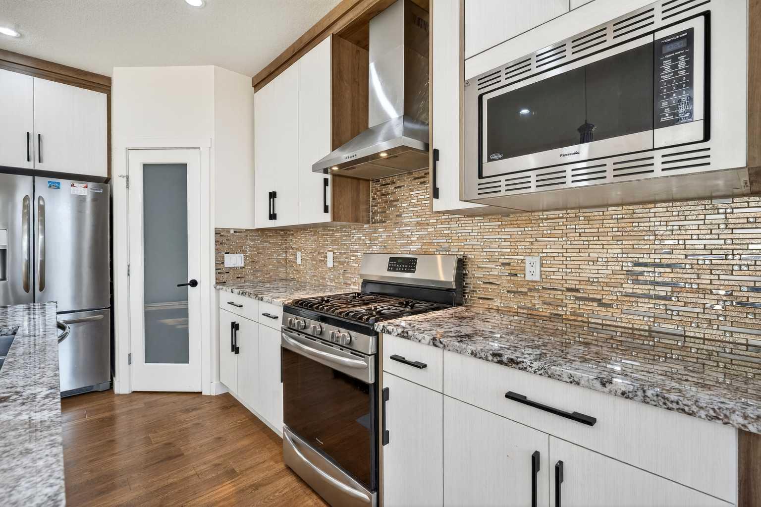 353 Nolanhurst Crescent NW