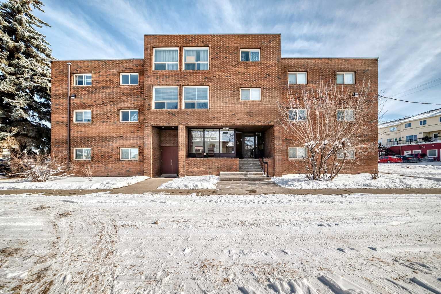 319 2 Avenue 402
