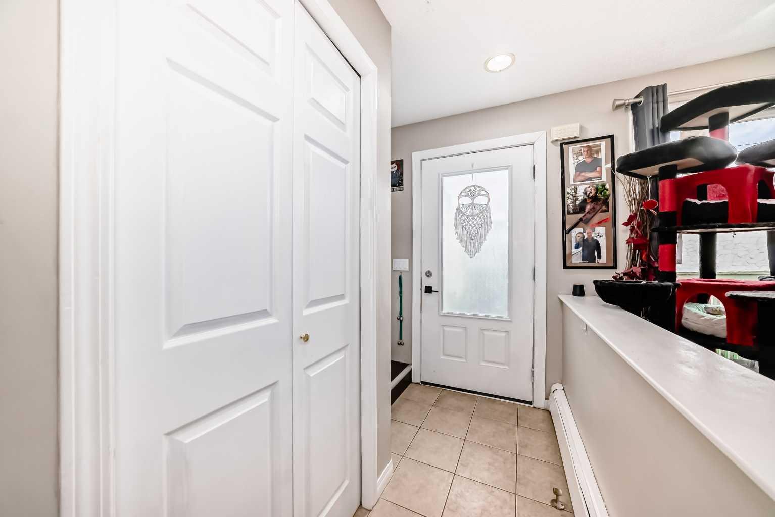 8 Huntley Close NE 1-6