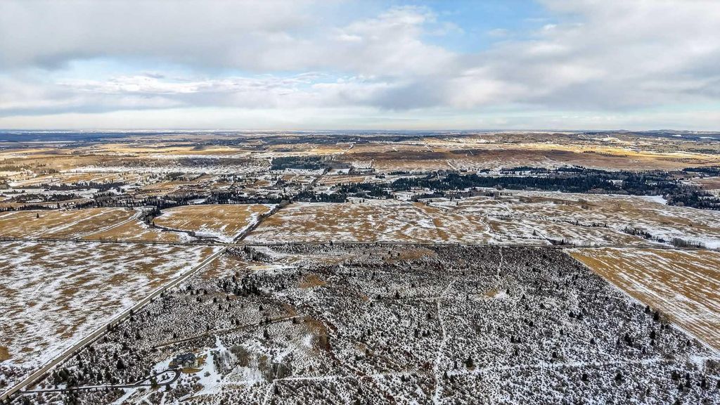 Photo of 240 Street 210 Avenue, Rural Foothills County, AB T0L 1W4 (MLS # A2289959)