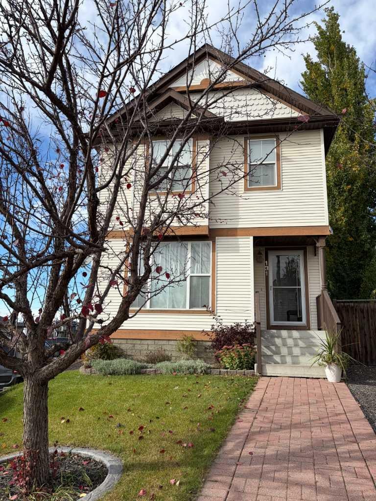 Photo of 131 Tuscany Ridge Terrace NW, Calgary, AB T3L 3A6 (MLS # A2351545)