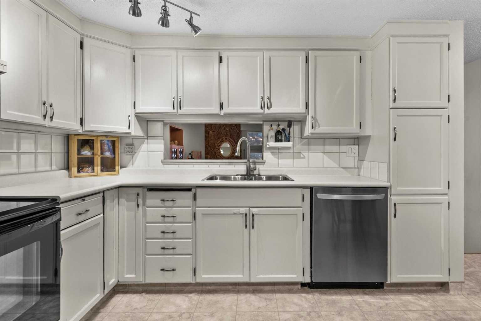 3131 63 Avenue SW 505