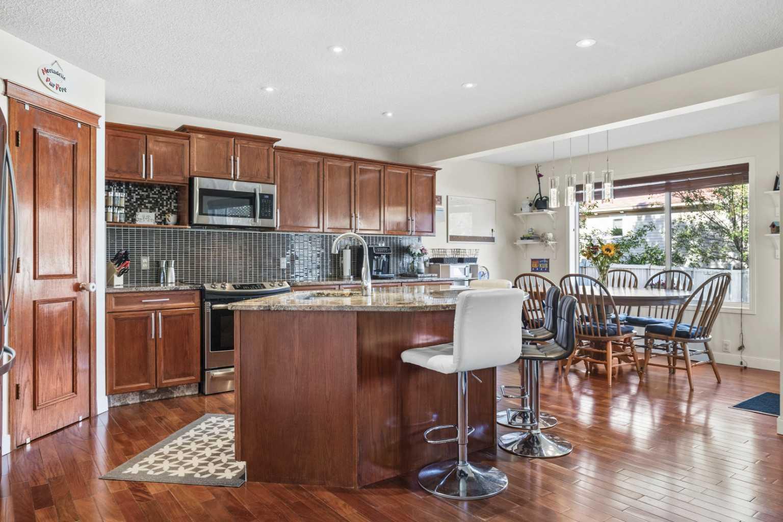 153 Somerglen Road SW