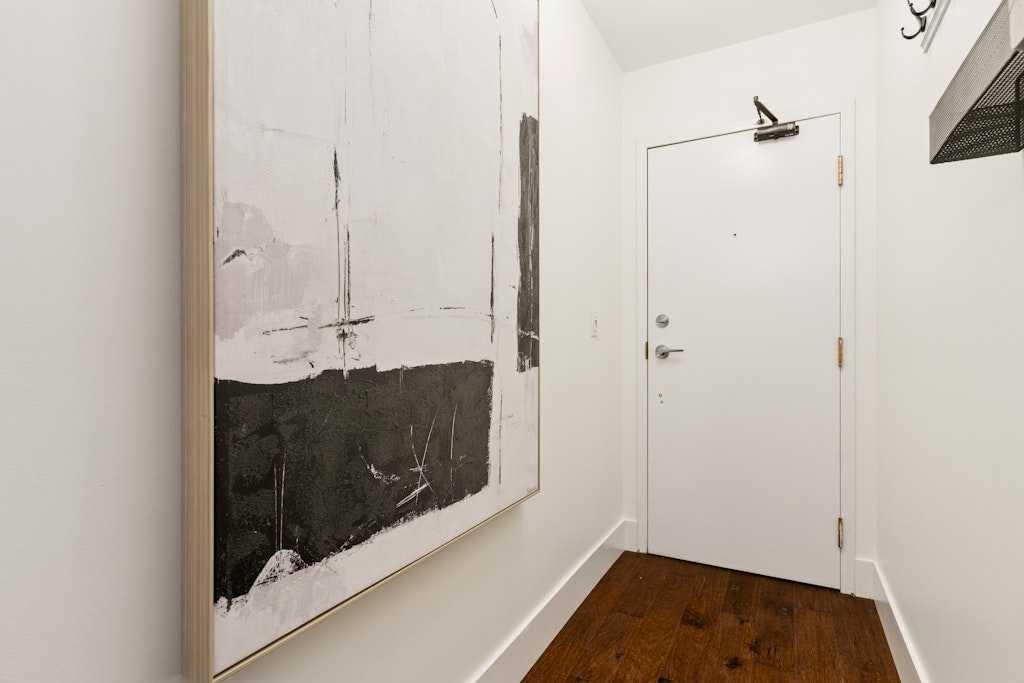 1721 13 Street SW 203