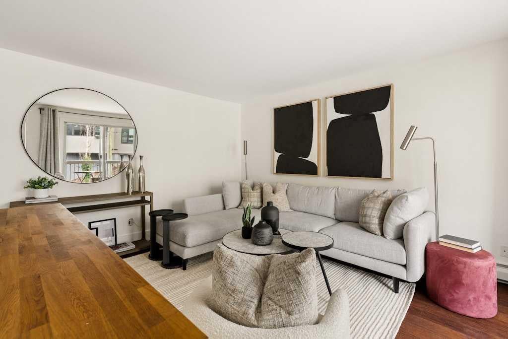 1721 13 Street SW 203