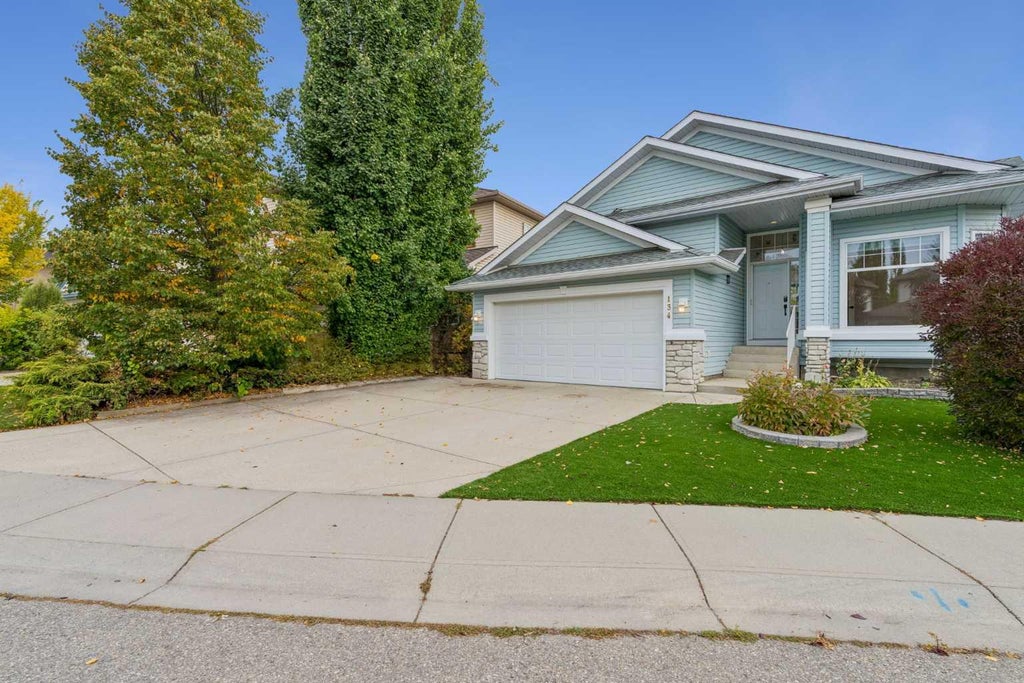 Photo of 134 Valley Glen Heights NW, Calgary, AB T3B 5S8 (MLS # A2347954)