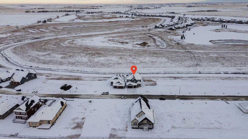 Photo of 335 Muirfield Crescent, Lyalta, AB T0J 1Y1 (MLS # A2283788)
