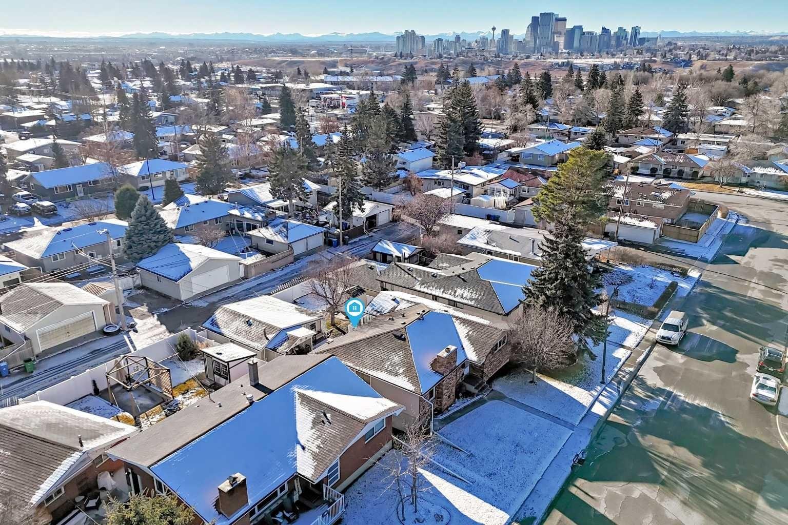 2119 Mackid Crescent NE