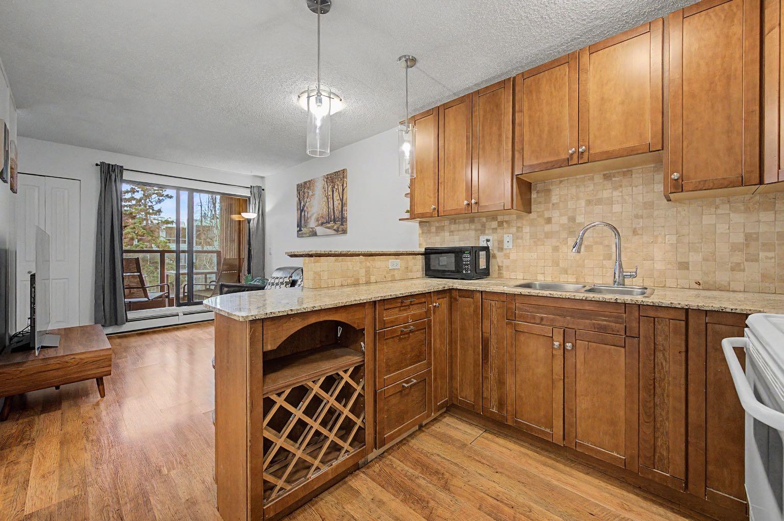 2130 17 Street SW 207