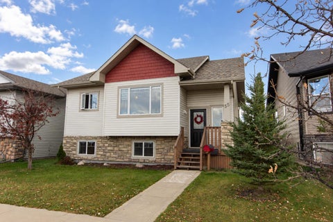 Photo of 55 Viscount Drive, Red Deer, AB T4R 0G6 (MLS # A2352282)