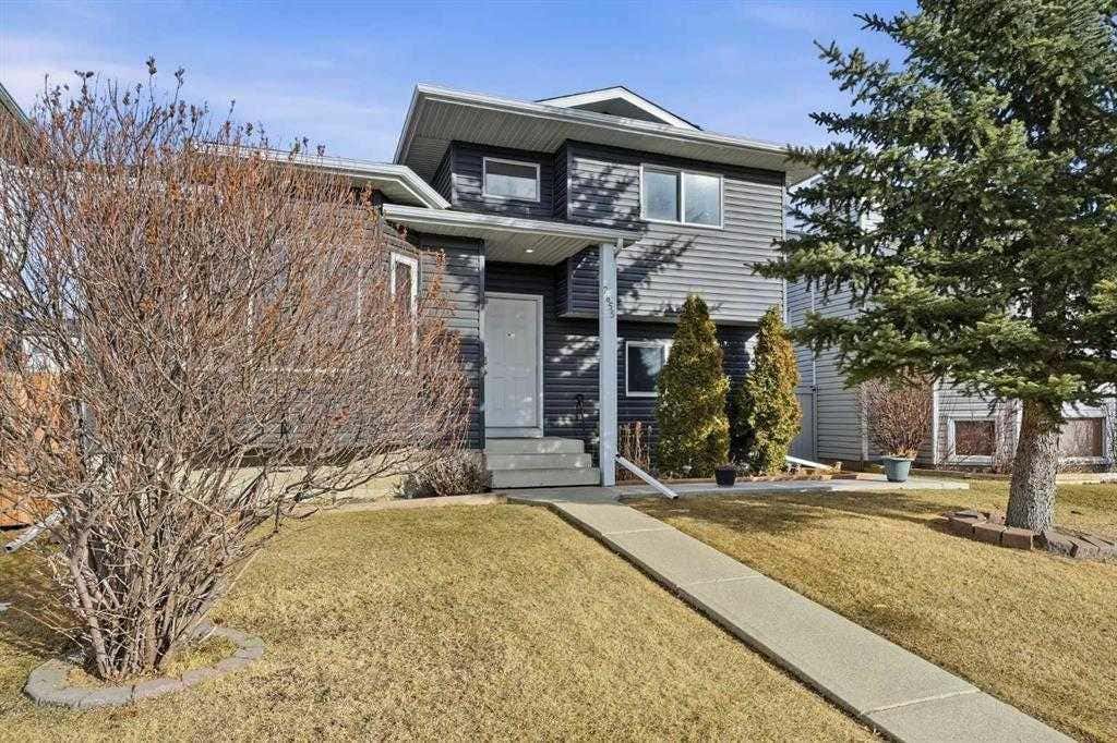 Photo of 2855 Catalina Boulevard NE, Calgary, AB T1Y 6R2 (MLS # A2339595)