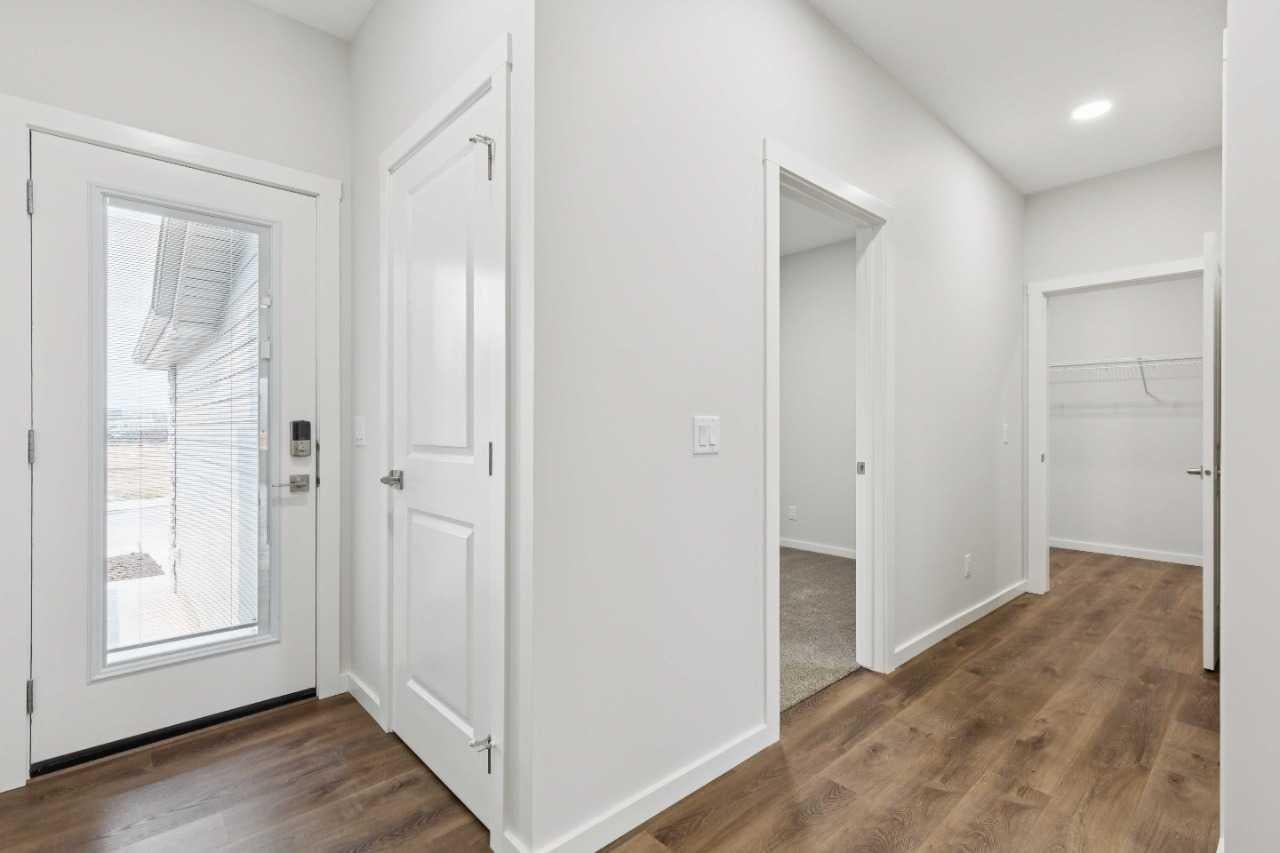 400 Heartwood Grove SE