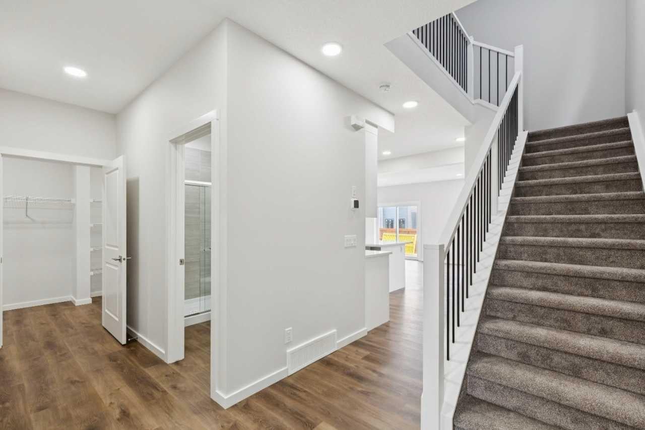400 Heartwood Grove SE