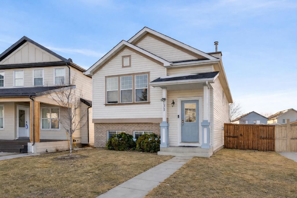 Photo of 131 Covepark Place NE, Calgary, AB T3K 6A1 (MLS # A2288121)