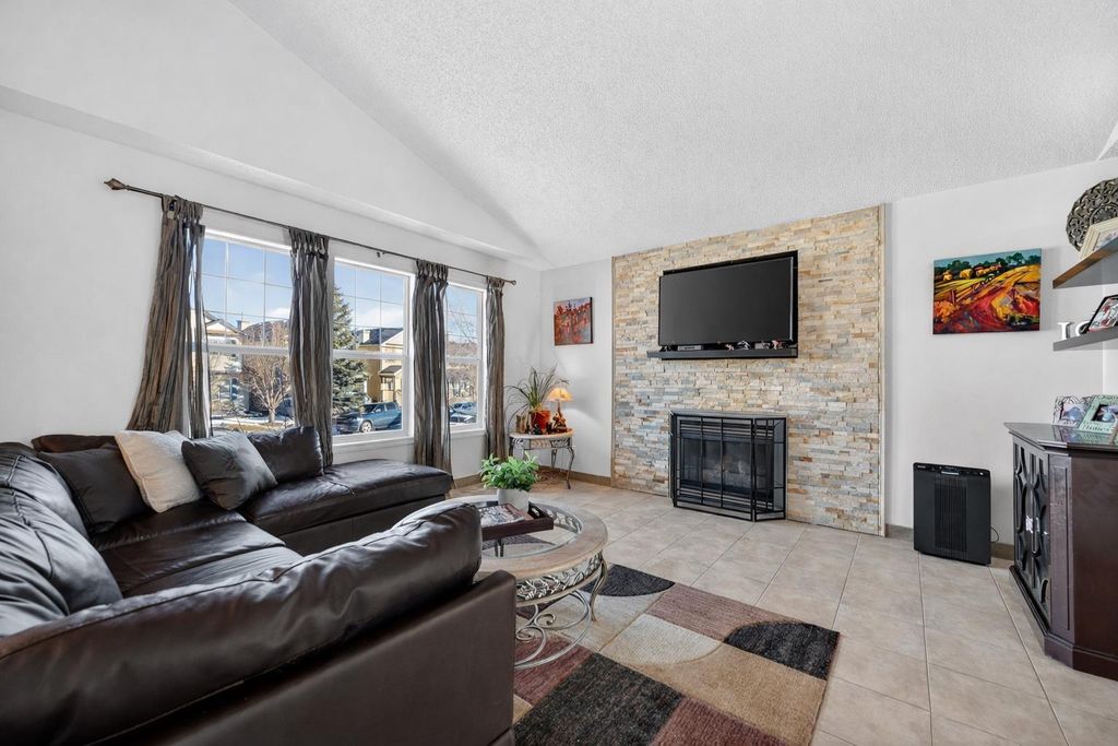Photo of 131 Covepark Place NE, Calgary, AB T3K 6A1 (MLS # A2288121)