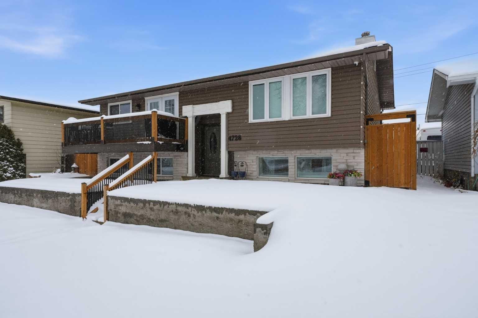 4728 Rundlehorn Drive NE