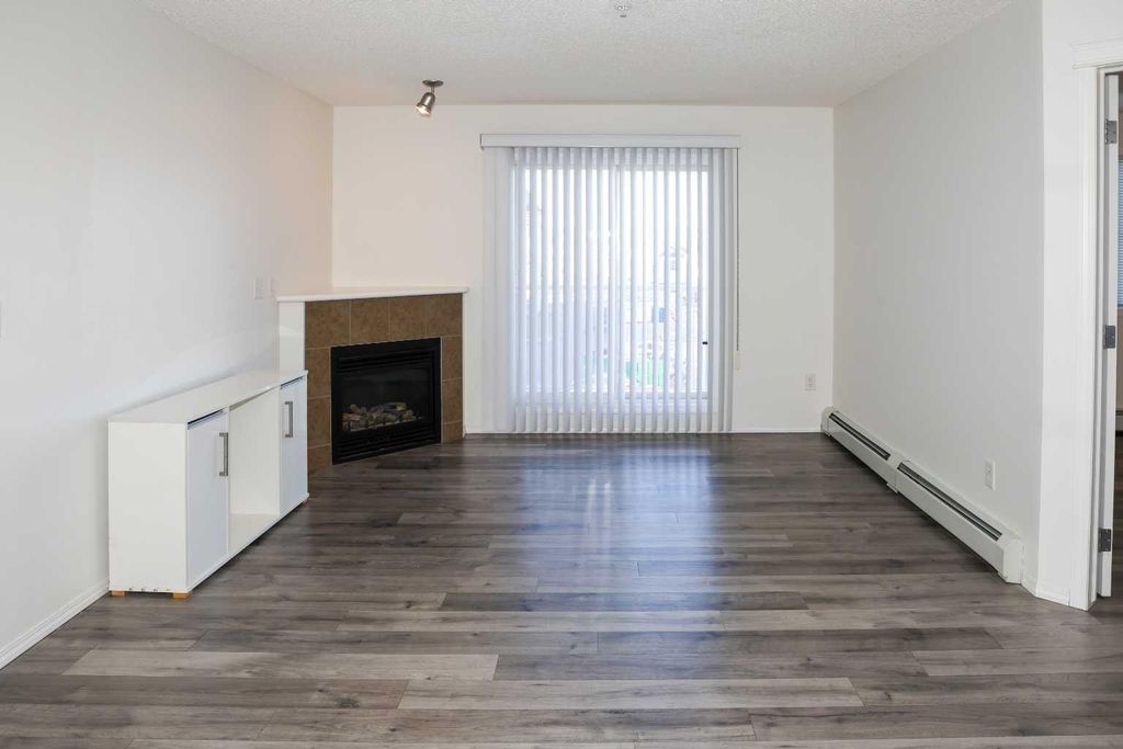 Photo of 43 Country Village Lane NE #2312, Calgary, AB T3K 0G2 (MLS # A2286544)